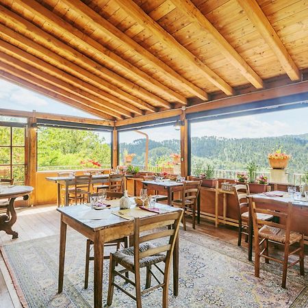 Agriturismo Di Charme E Ristorante Stallato Il Filo Di Paglia Carro Kültér fotó