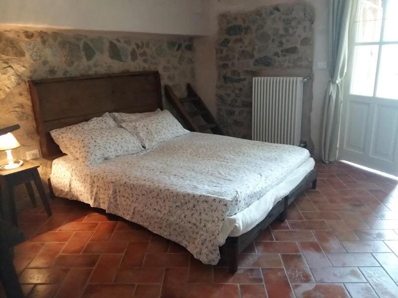 Agriturismo Di Charme E Ristorante Stallato Il Filo Di Paglia Carro Kültér fotó