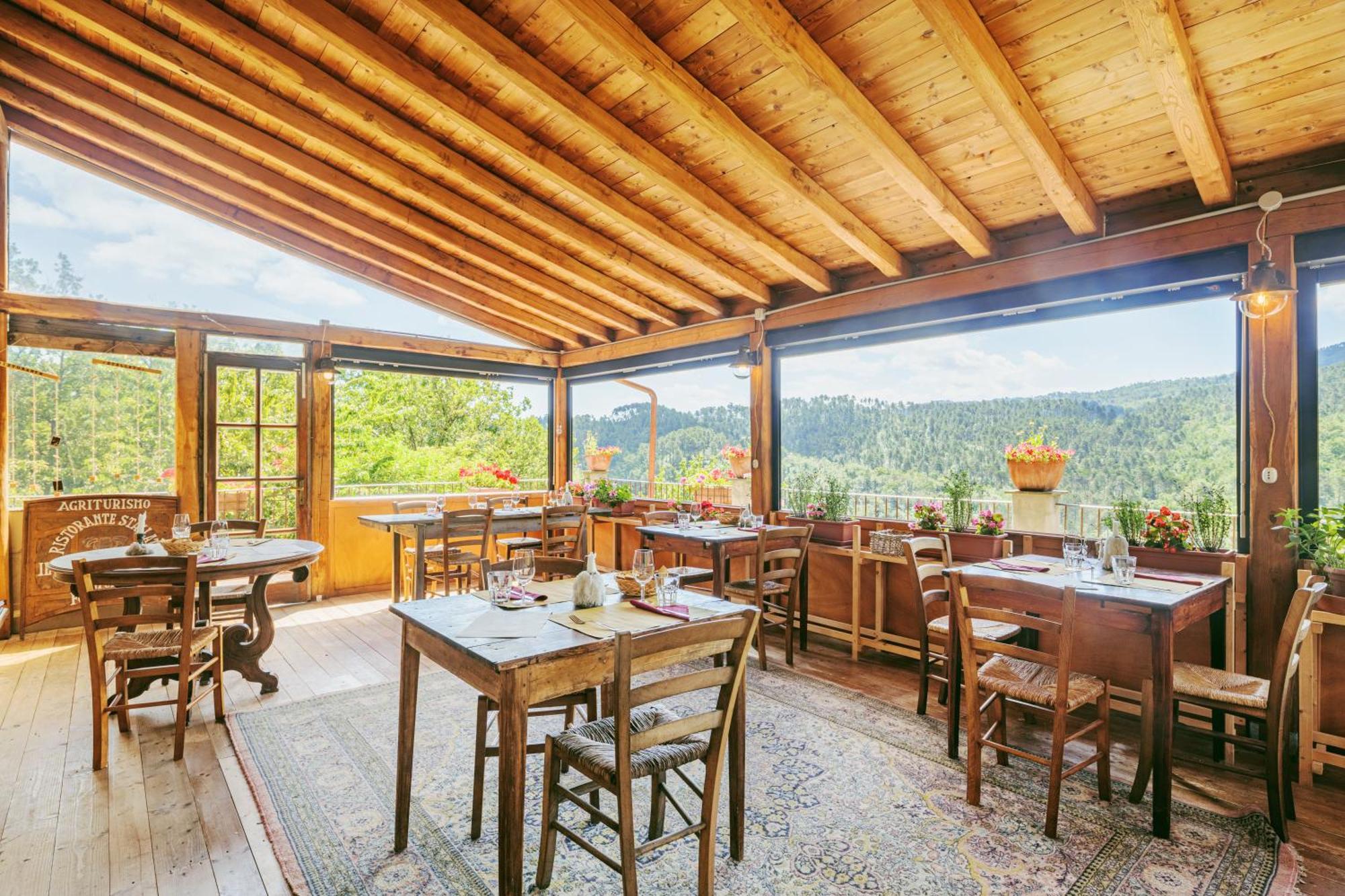 Agriturismo Di Charme E Ristorante Stallato Il Filo Di Paglia Carro Kültér fotó